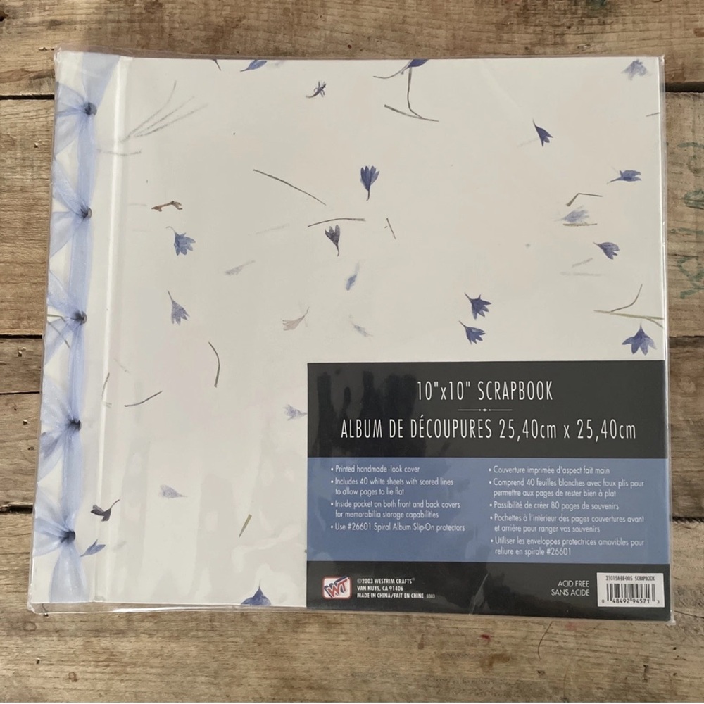 New Scrapbook. 10" x 10" by Westrim Crafts, 40 White Sheets, Pockets; ACID FREE.
